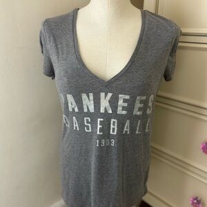 Gray Victorias Secret PINK Yankees Baseball V-Neck T-Shirt